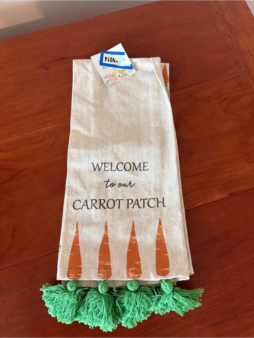 NWT Carrot Patch Kitchen Towels Set of 2 Tassel Spring Easter Decor
